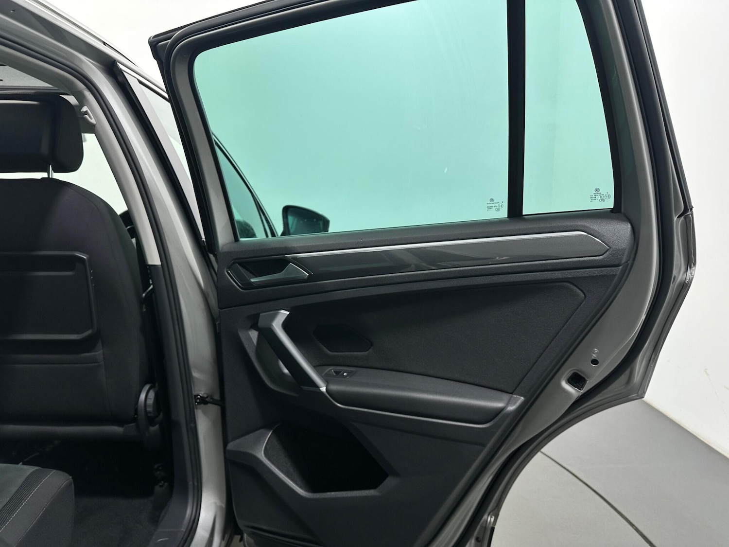 Used Volkswagen Tiguan for sale - 77682885: Photo 46