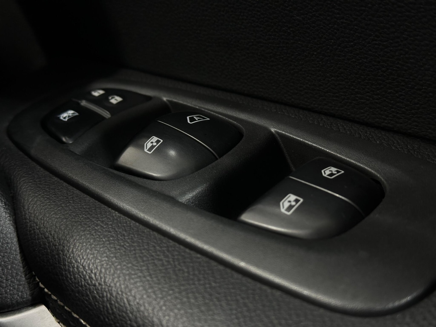 Used Renault Kadjar 2017 for sale - 77066493: Photo 18