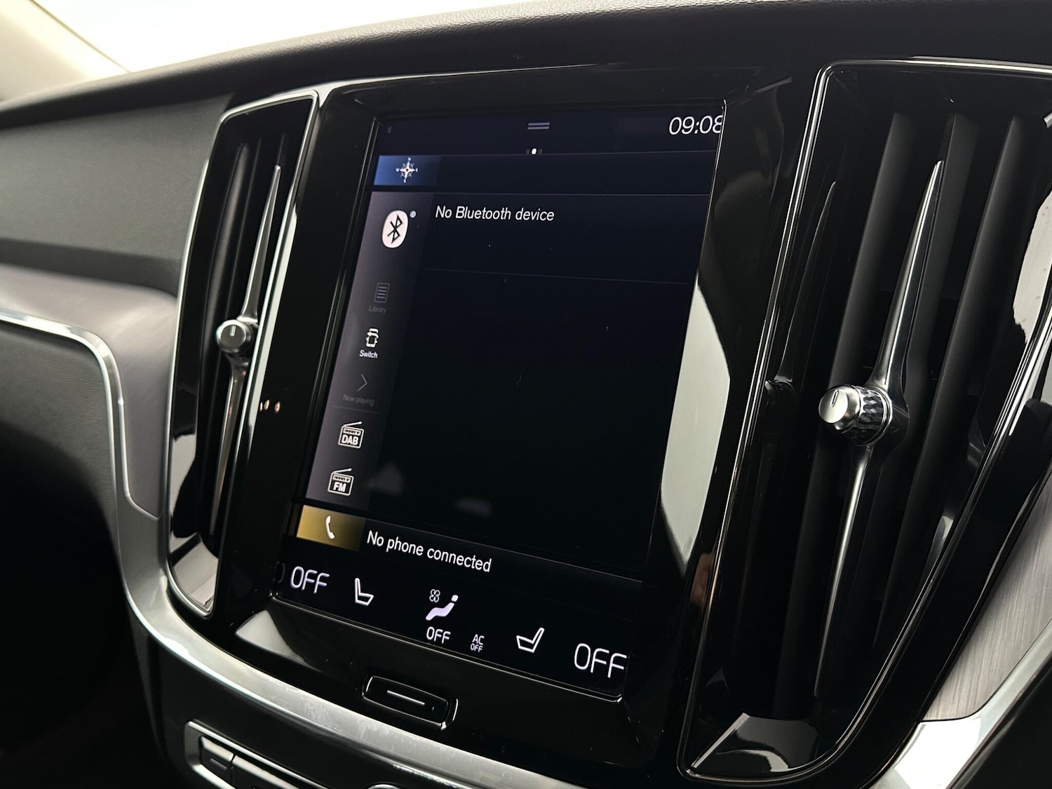 Used Volvo V60 2022 for sale - 77387523: Photo 23