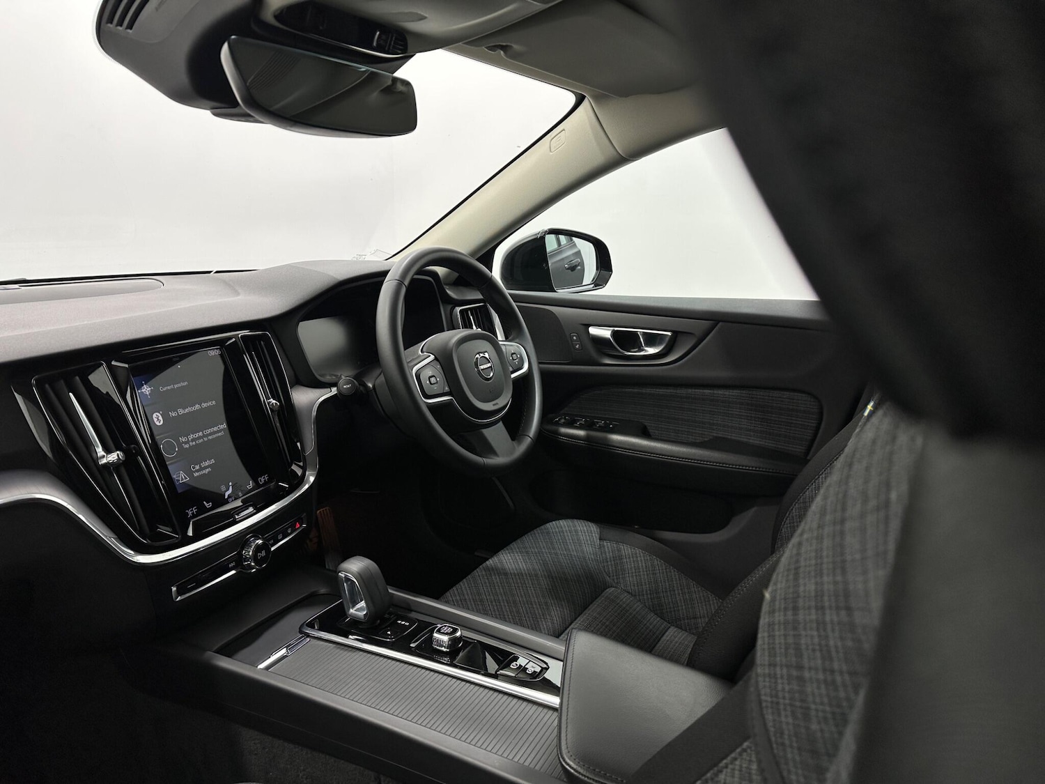 Used Volvo V60 2022 for sale - 77387523: Photo 28