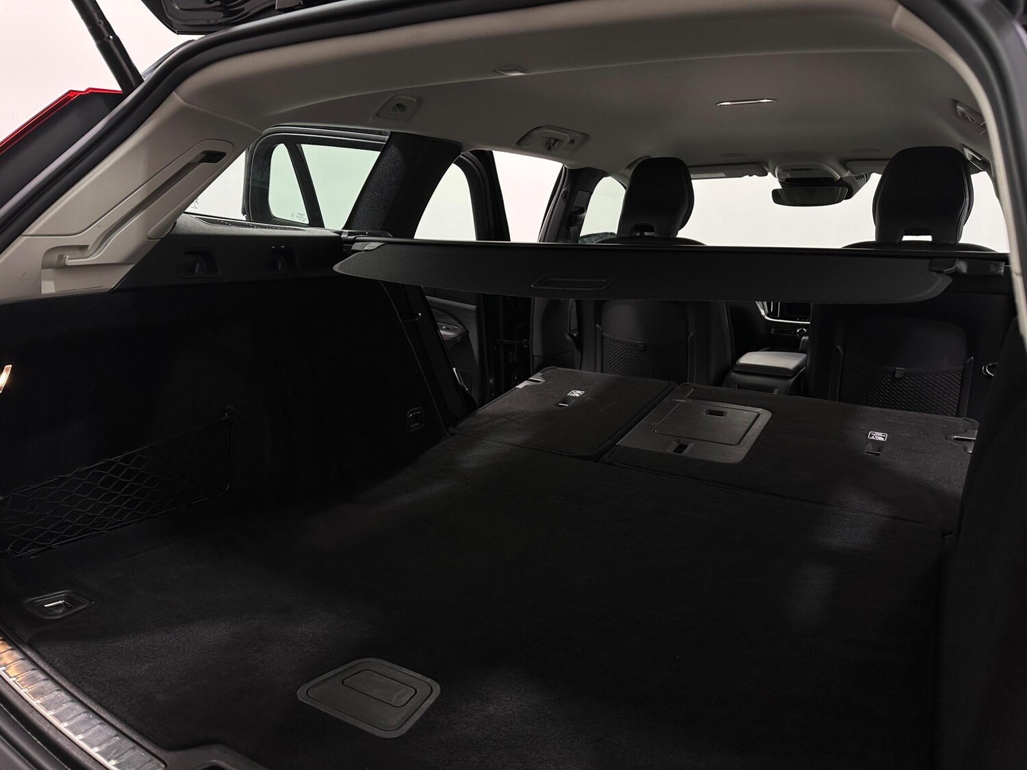 Used Volvo V60 2022 for sale - 77387523: Photo 44