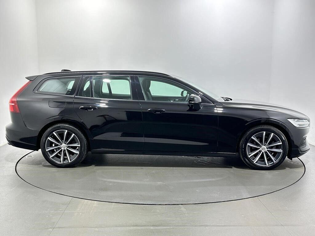 Used Volvo V60 2022 for sale - 77387523: Photo 9