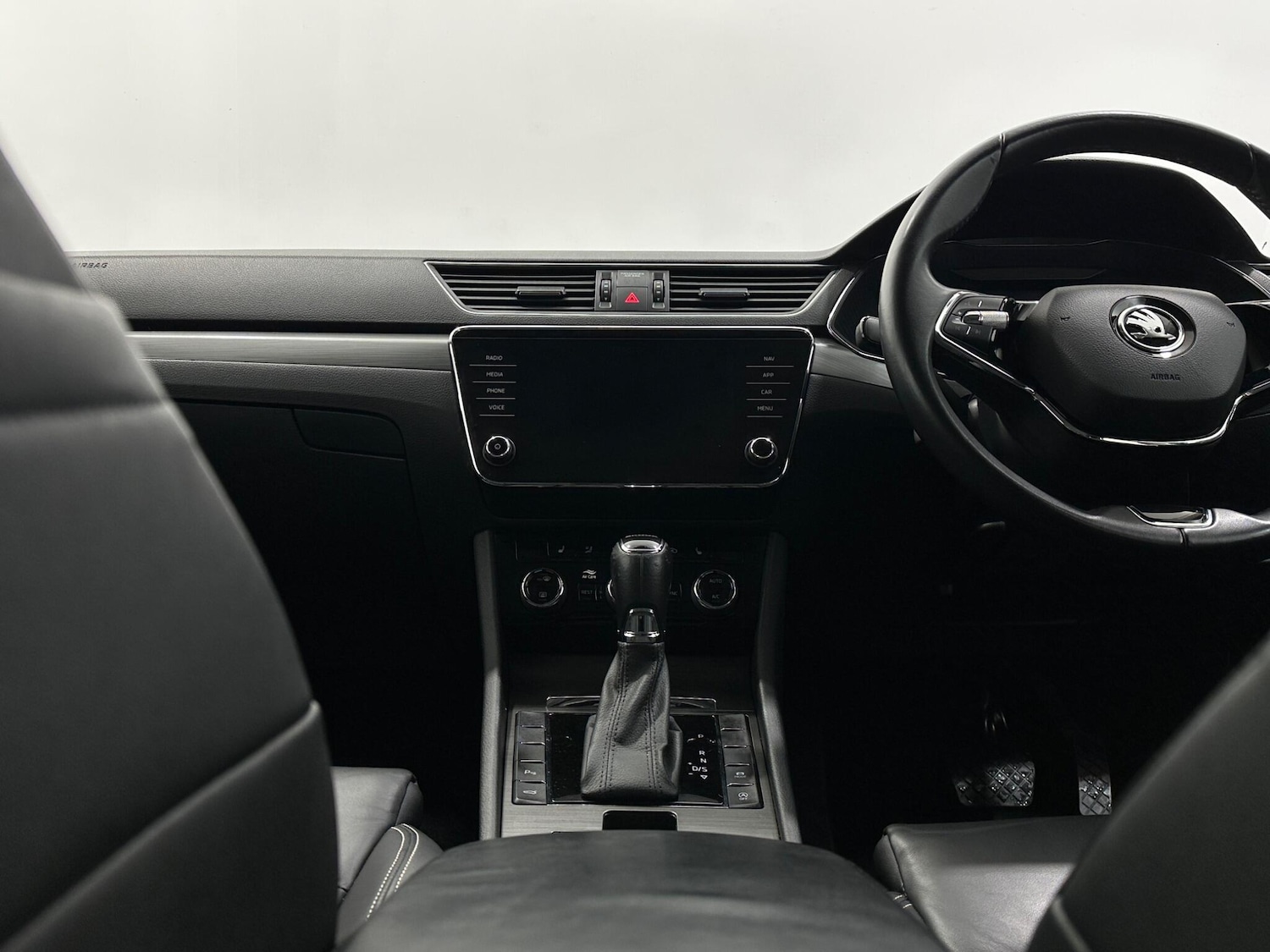 Used Skoda Superb 2022 for sale - 77229624: Photo 19