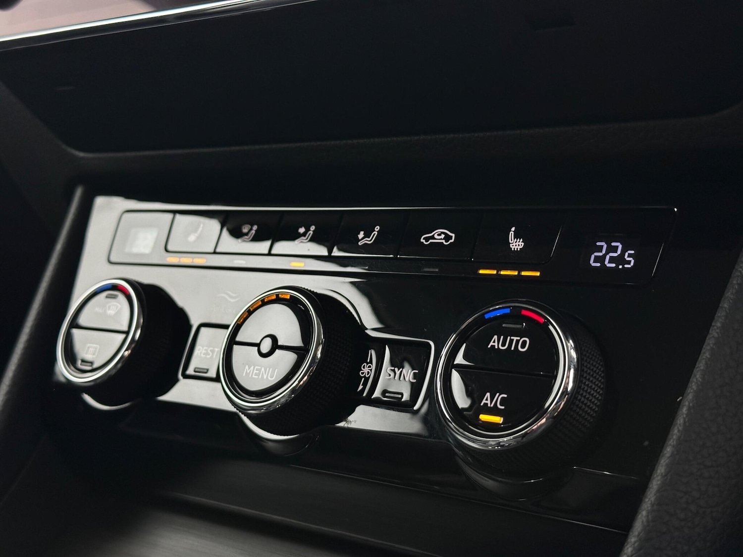 Used Skoda Superb 2022 for sale - 77229624: Photo 20