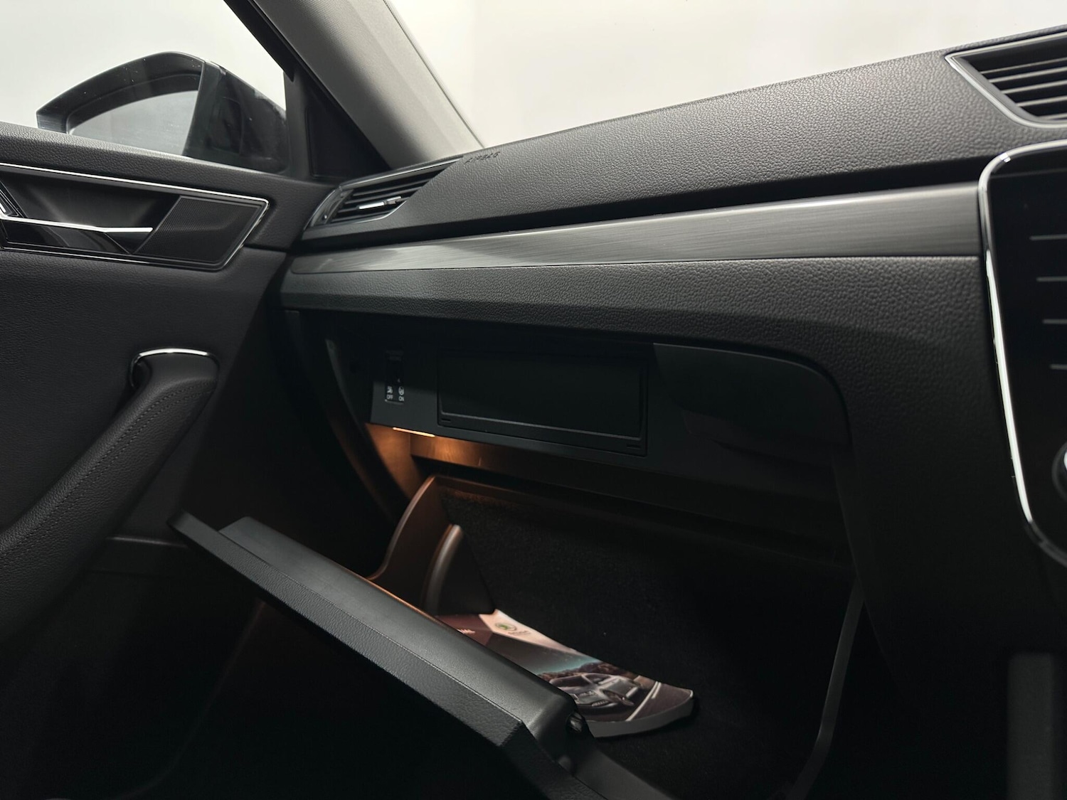 Used Skoda Superb 2022 for sale - 77229624: Photo 26