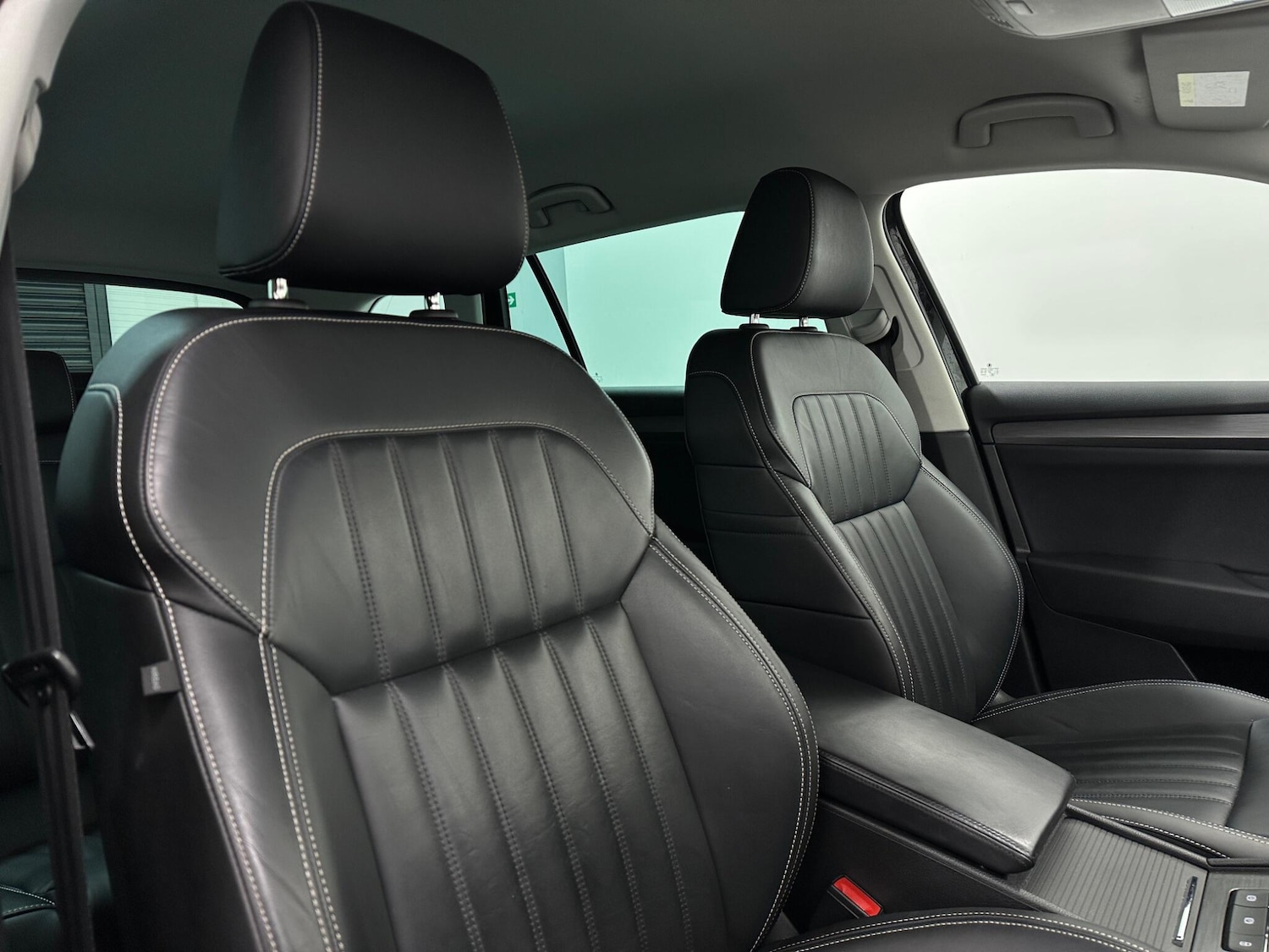 Used Skoda Superb 2022 for sale - 77229624: Photo 31