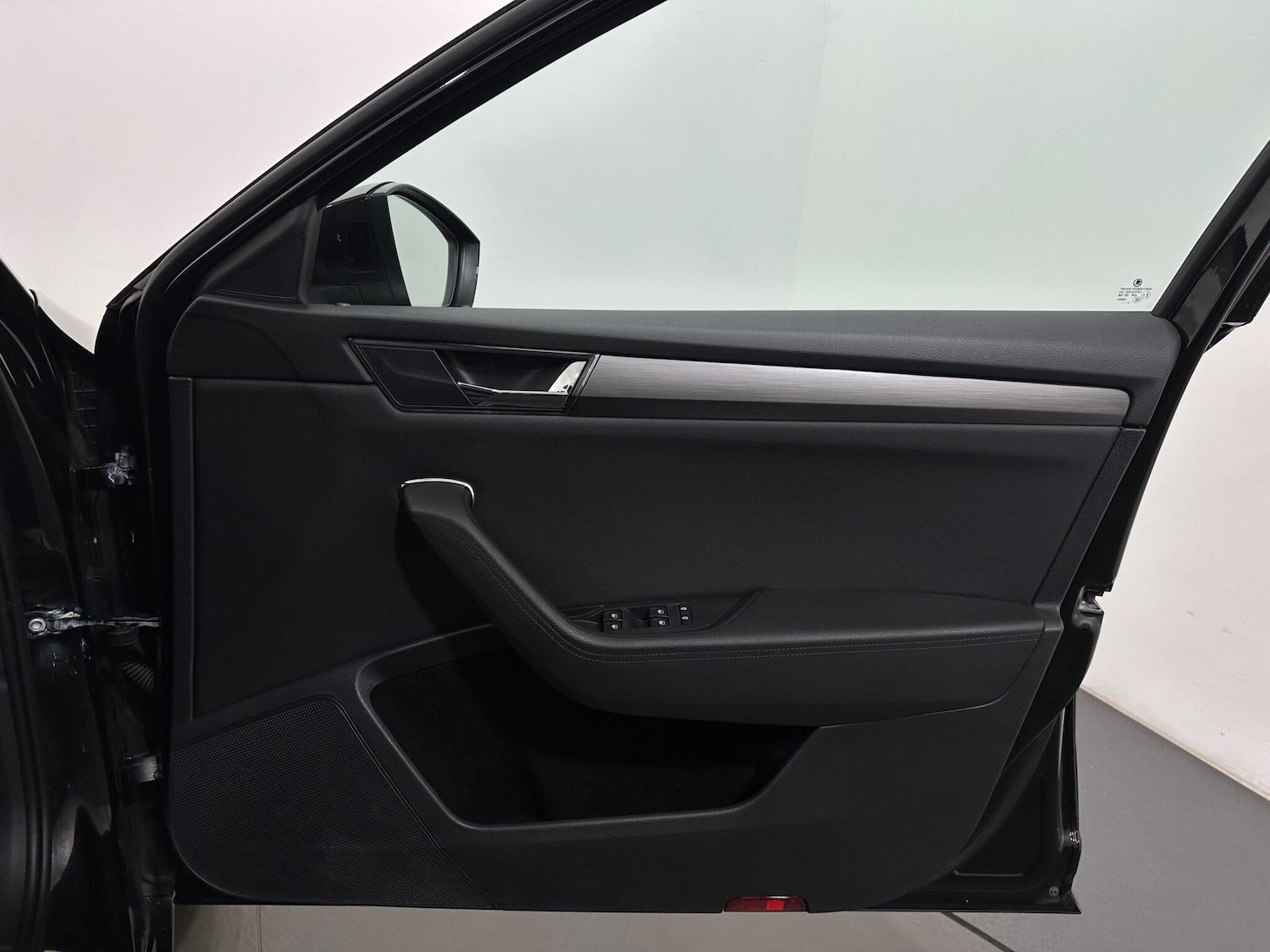 Used Skoda Superb 2022 for sale - 77229624: Photo 32