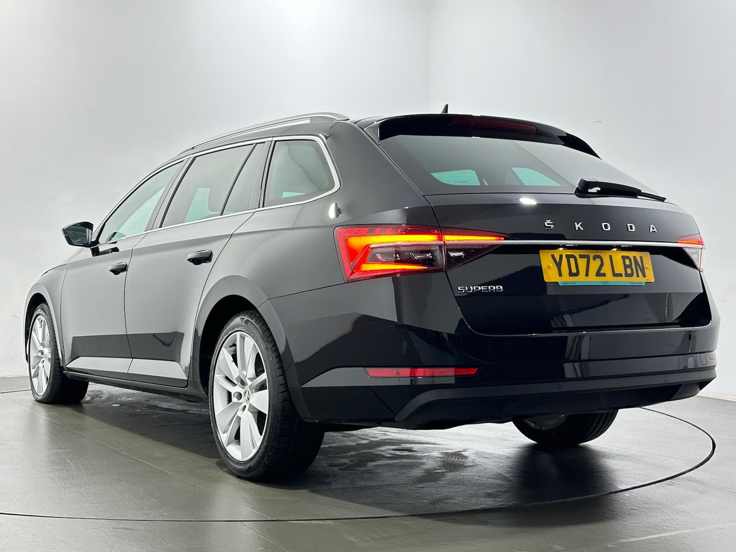 Used Skoda Superb 2022 for sale - 77229624: Photo 48