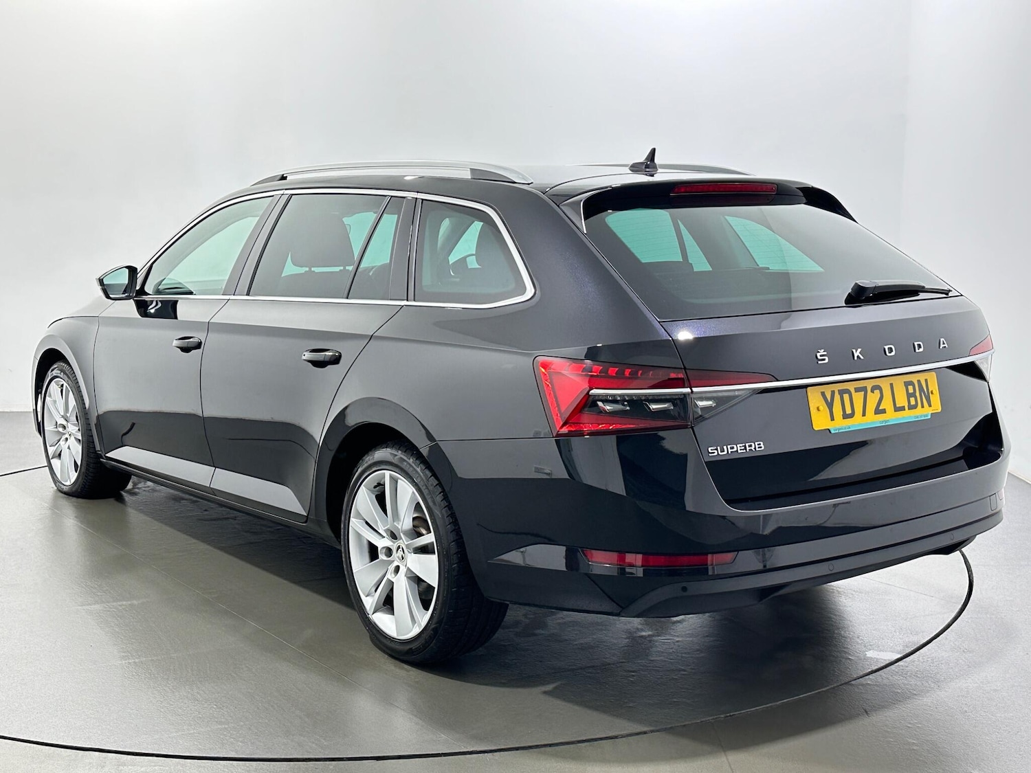 Used Skoda Superb 2022 for sale - 77229624: Photo 6