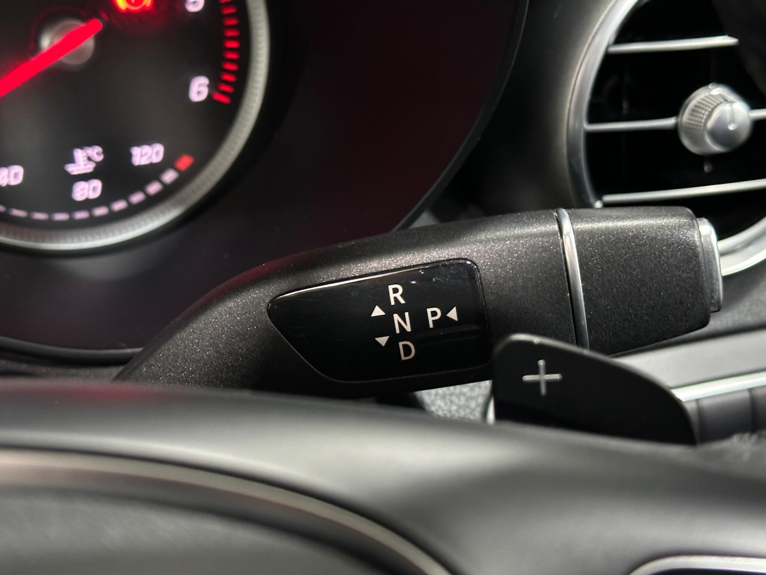 Used Mercedes-Benz GLC for sale - 77229987: Photo 15