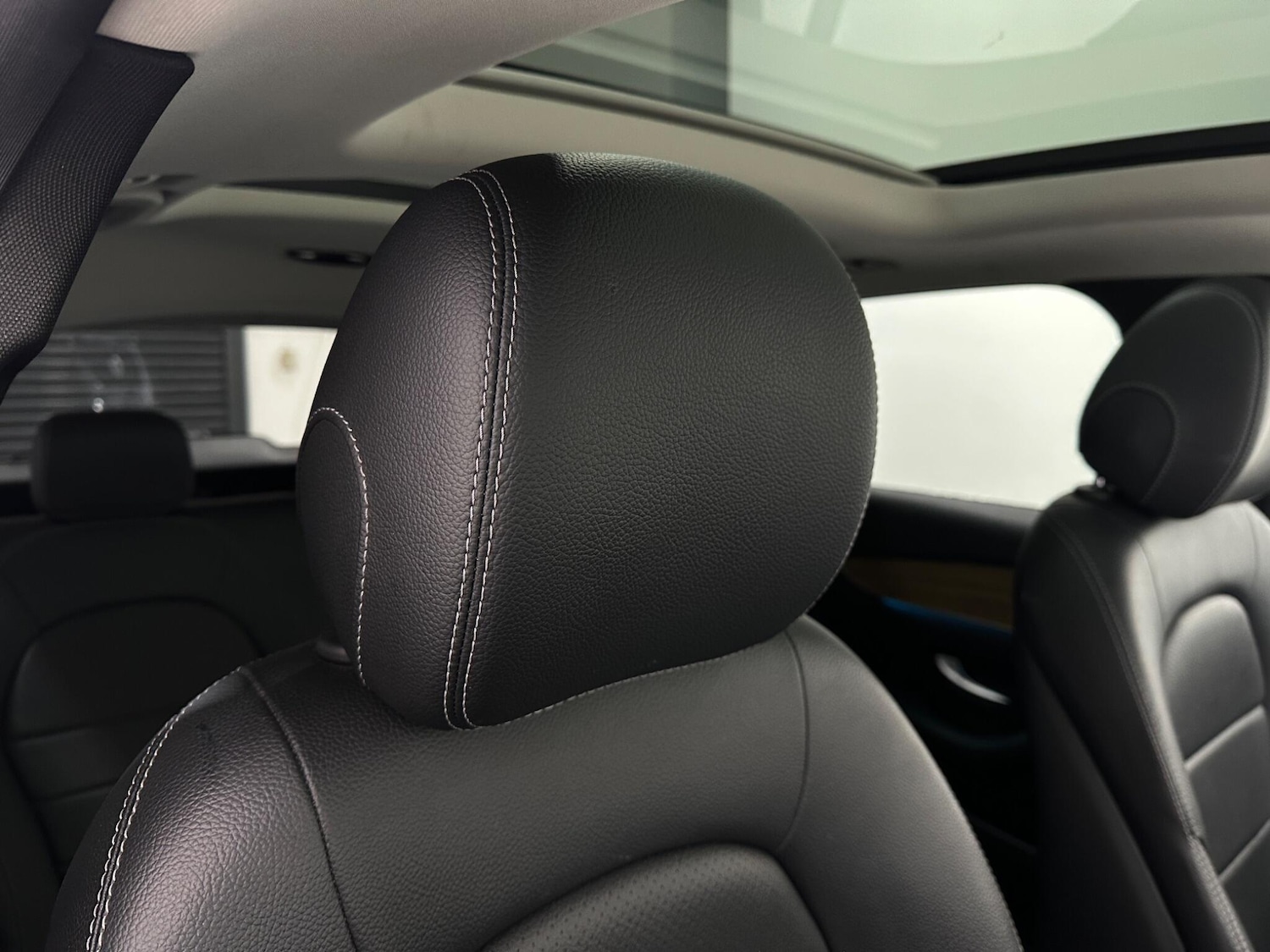 Used Mercedes-Benz GLC for sale - 77229987: Photo 32