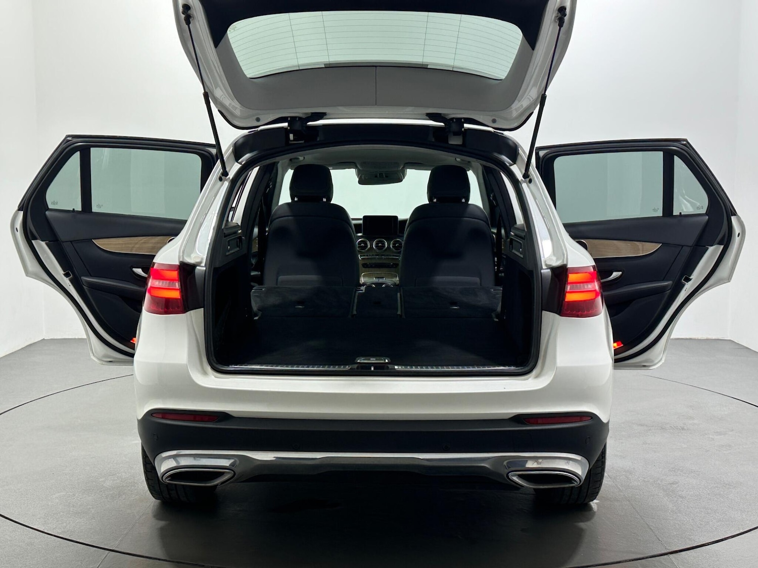 Used Mercedes-Benz GLC for sale - 77229987: Photo 44