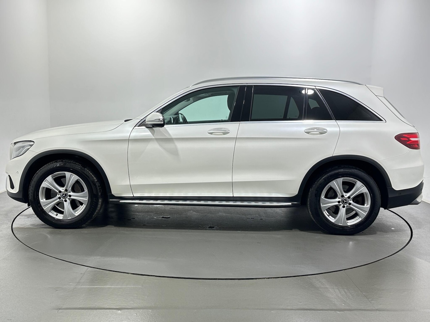 Used Mercedes-Benz GLC for sale - 77229987: Photo 5