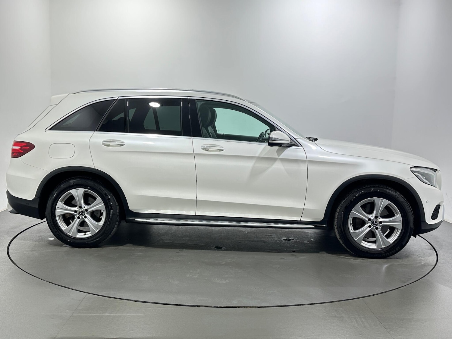 Used Mercedes-Benz GLC for sale - 77229987: Photo 9