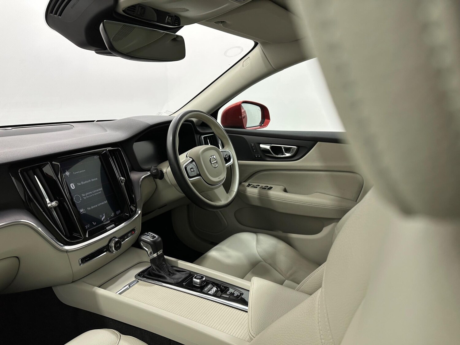 Used Volvo V60 2019 for sale - 77511472: Photo 30