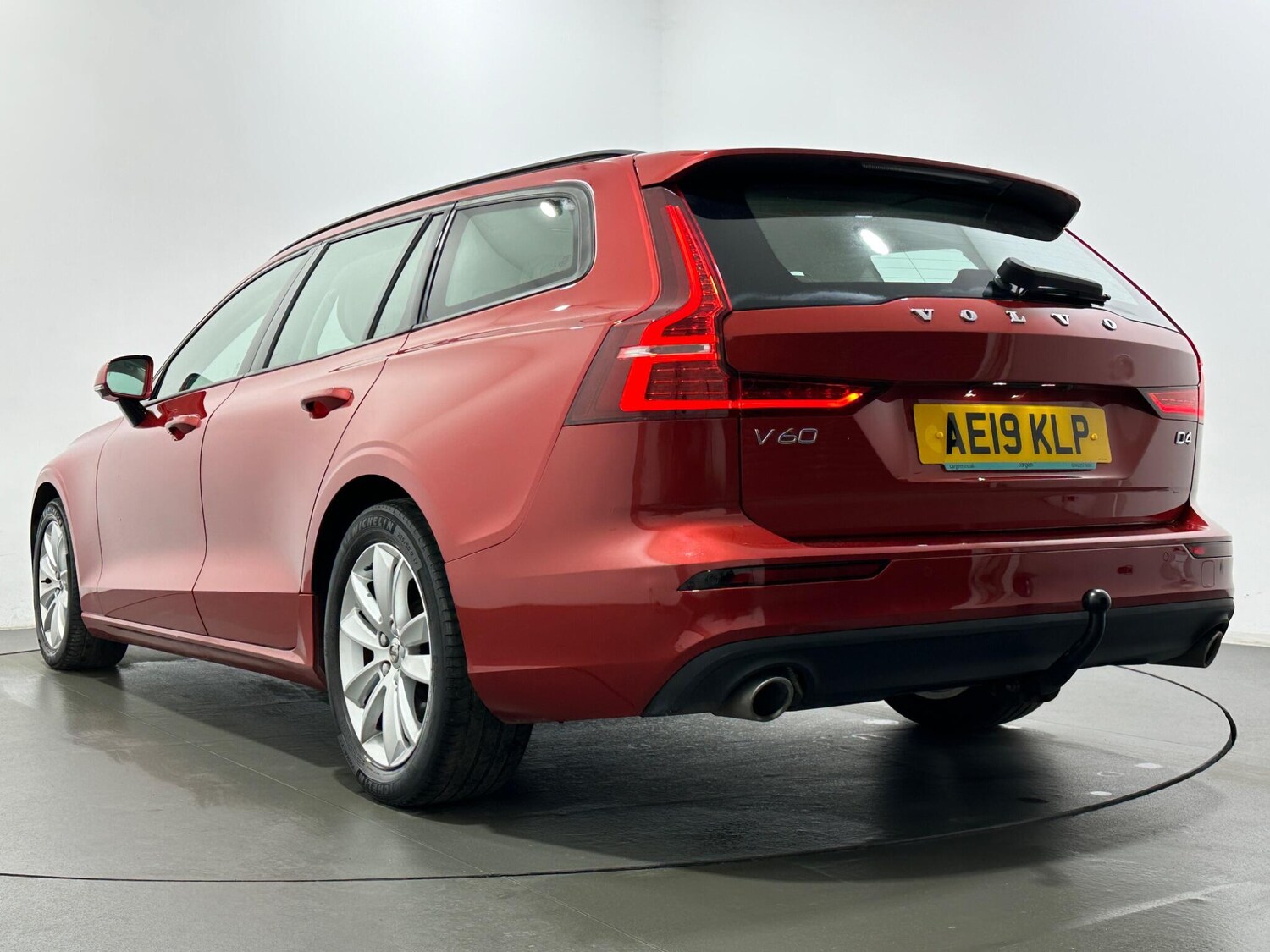 Used Volvo V60 2019 for sale - 77511472: Photo 50