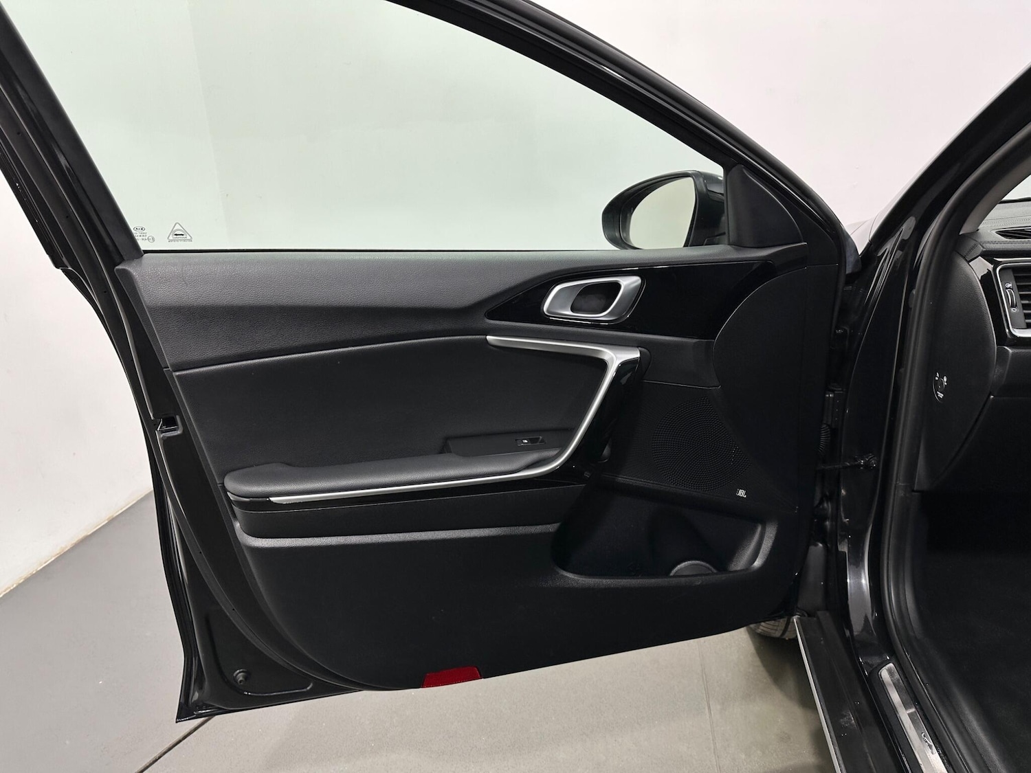 Used Kia XCeed for sale - 77753551: Photo 38