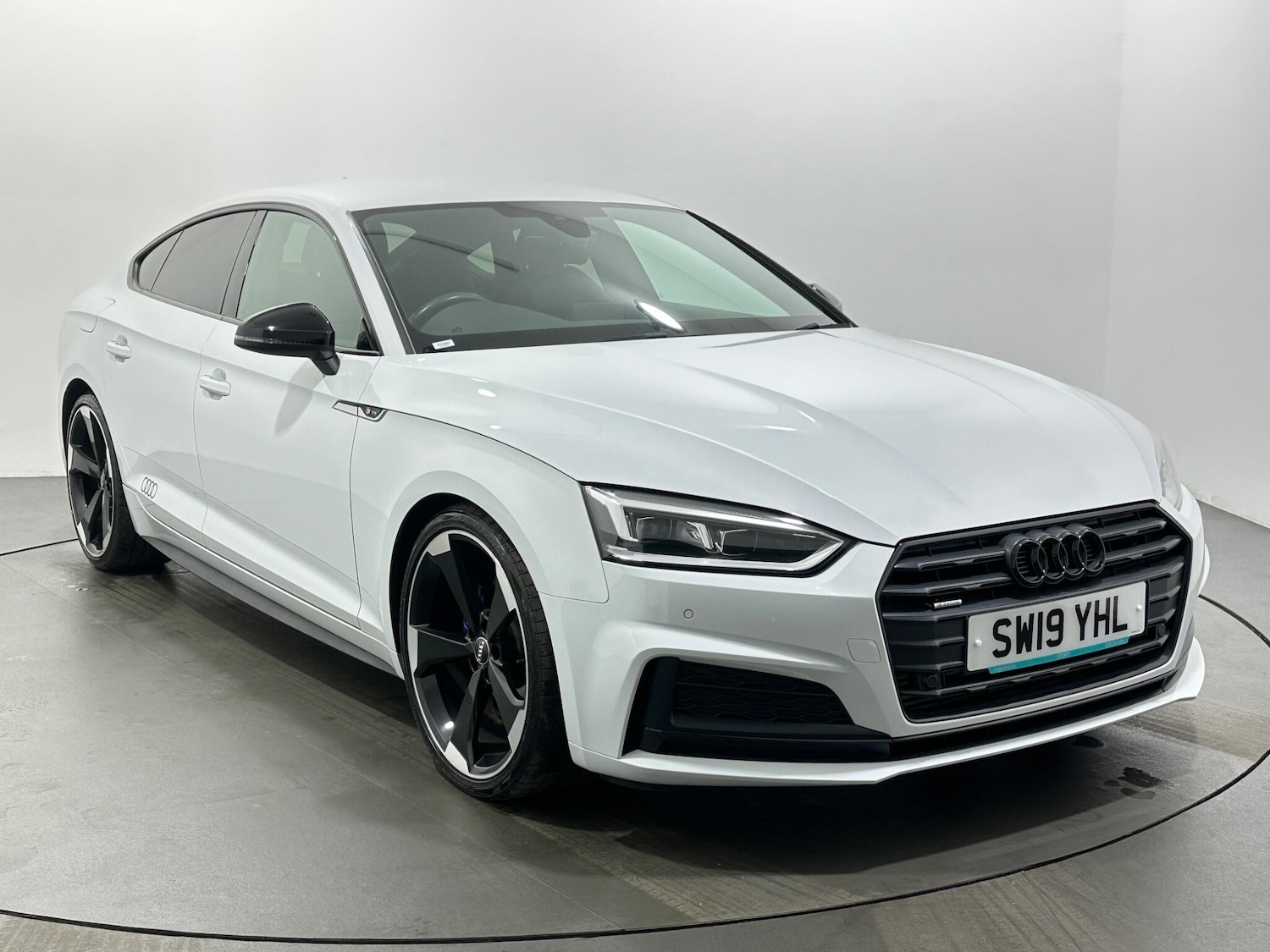 Used Audi A5 2019 for sale - 76878929: Photo 1