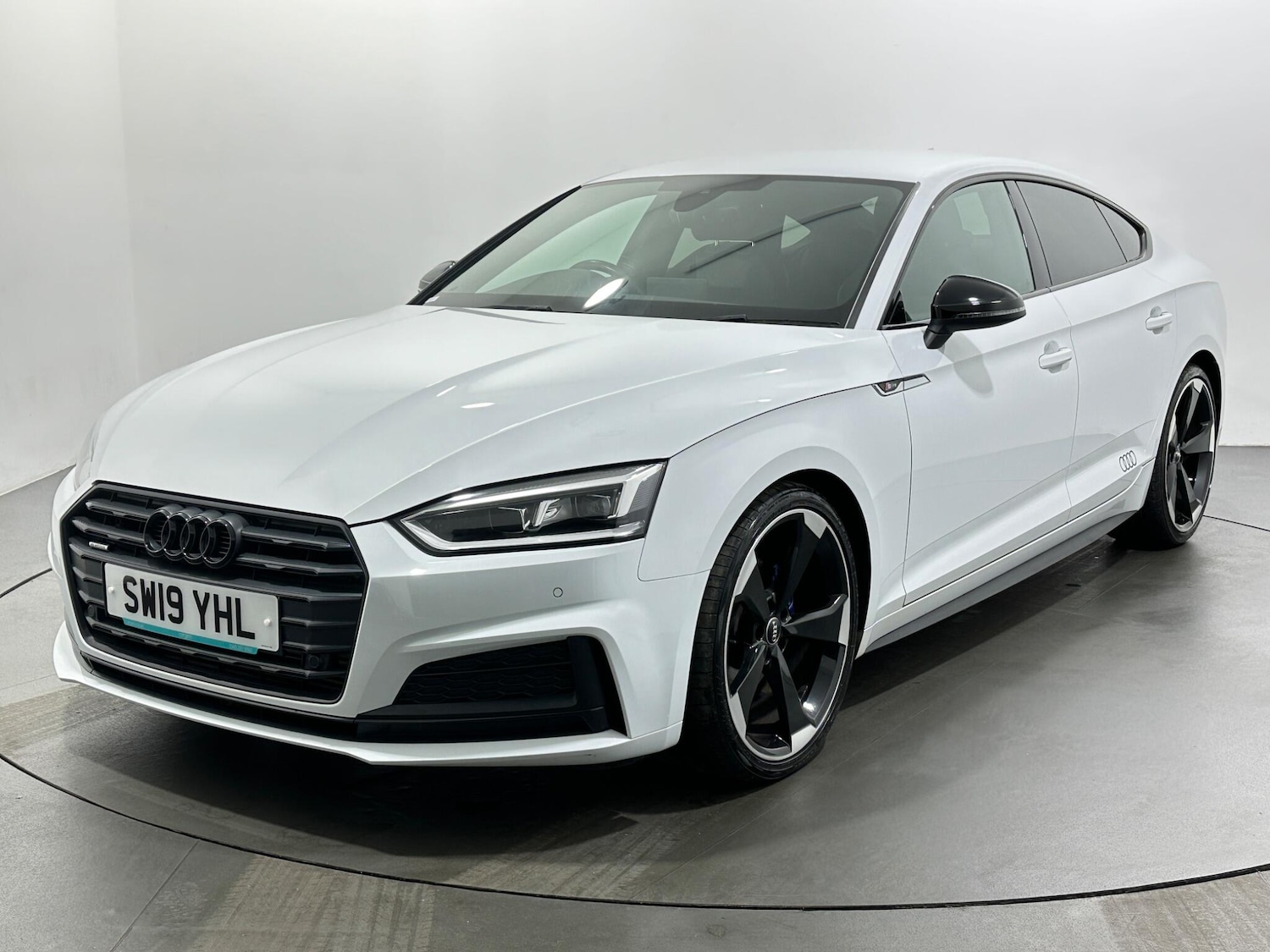 Used Audi A5 2019 for sale - 76878929: Photo 4
