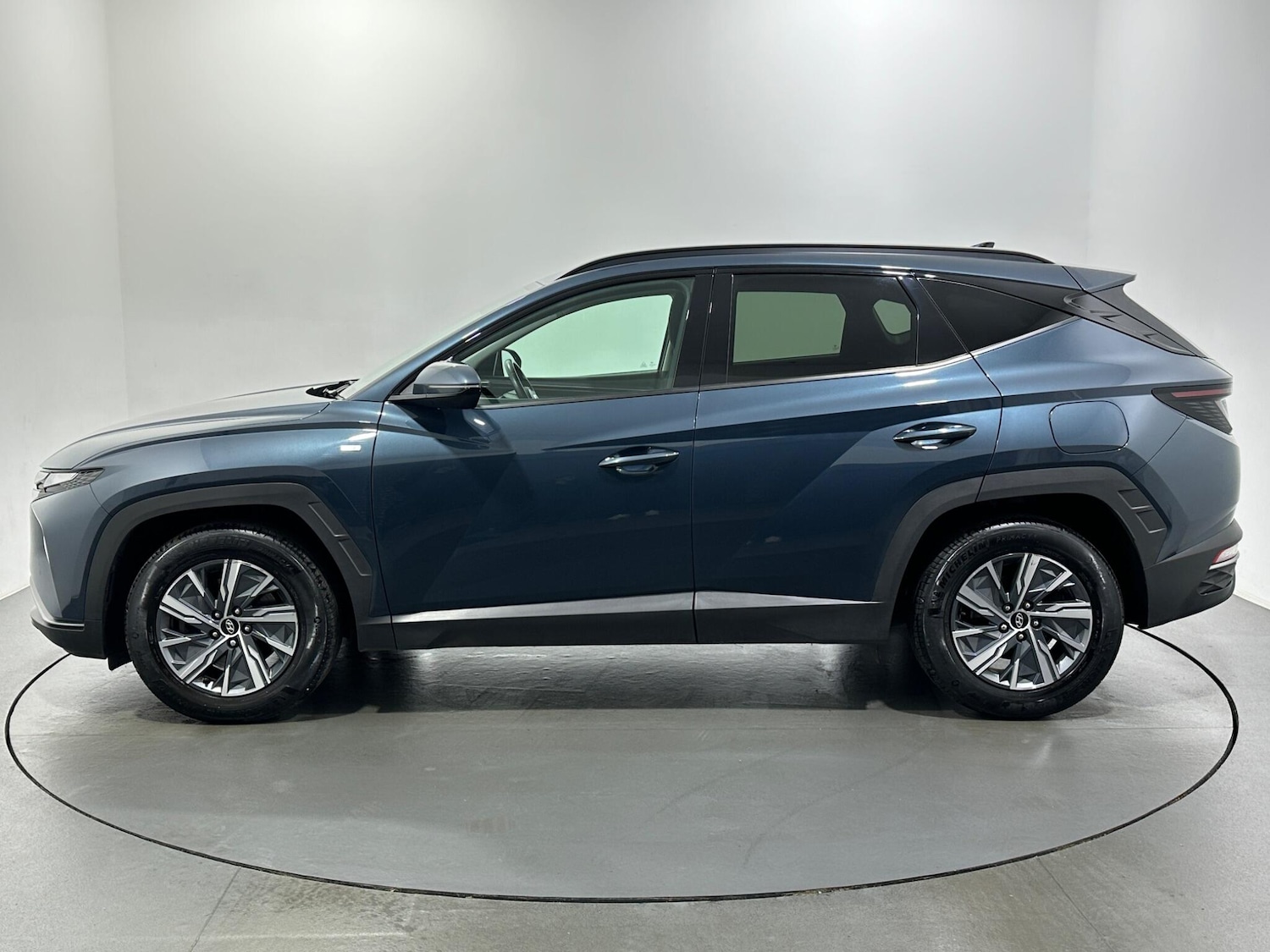 Used Hyundai TUCSON for sale - 77215651: Photo 5