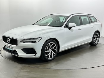 Used Volvo V60 2018 for sale - 79303432: Photo