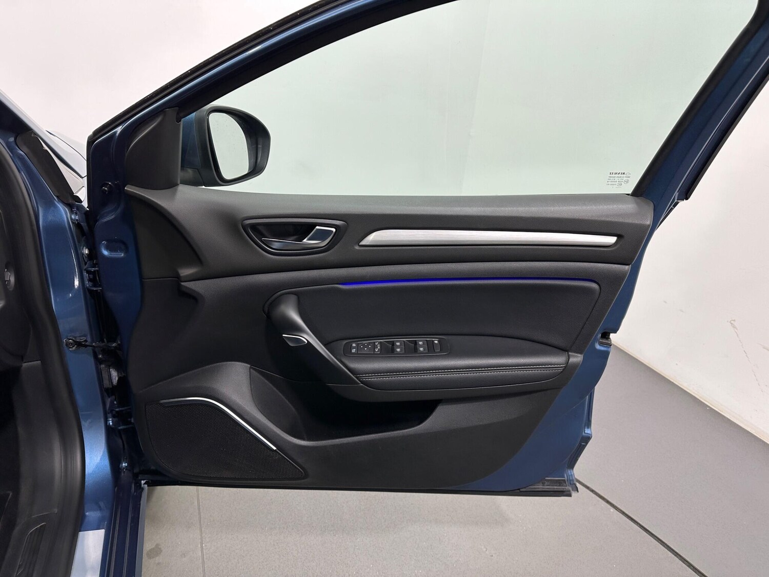 Used Renault Megane for sale - 77575197: Photo 31