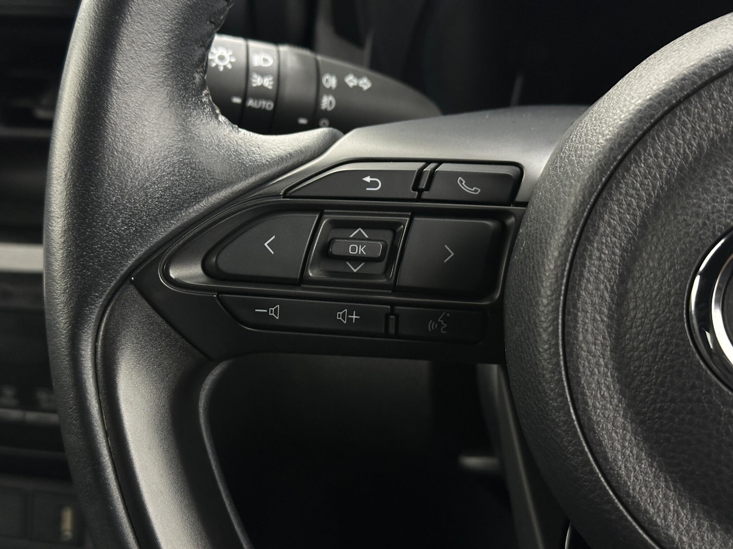 Used Toyota Yaris Cross 2022 for sale - 76878945: Photo 14