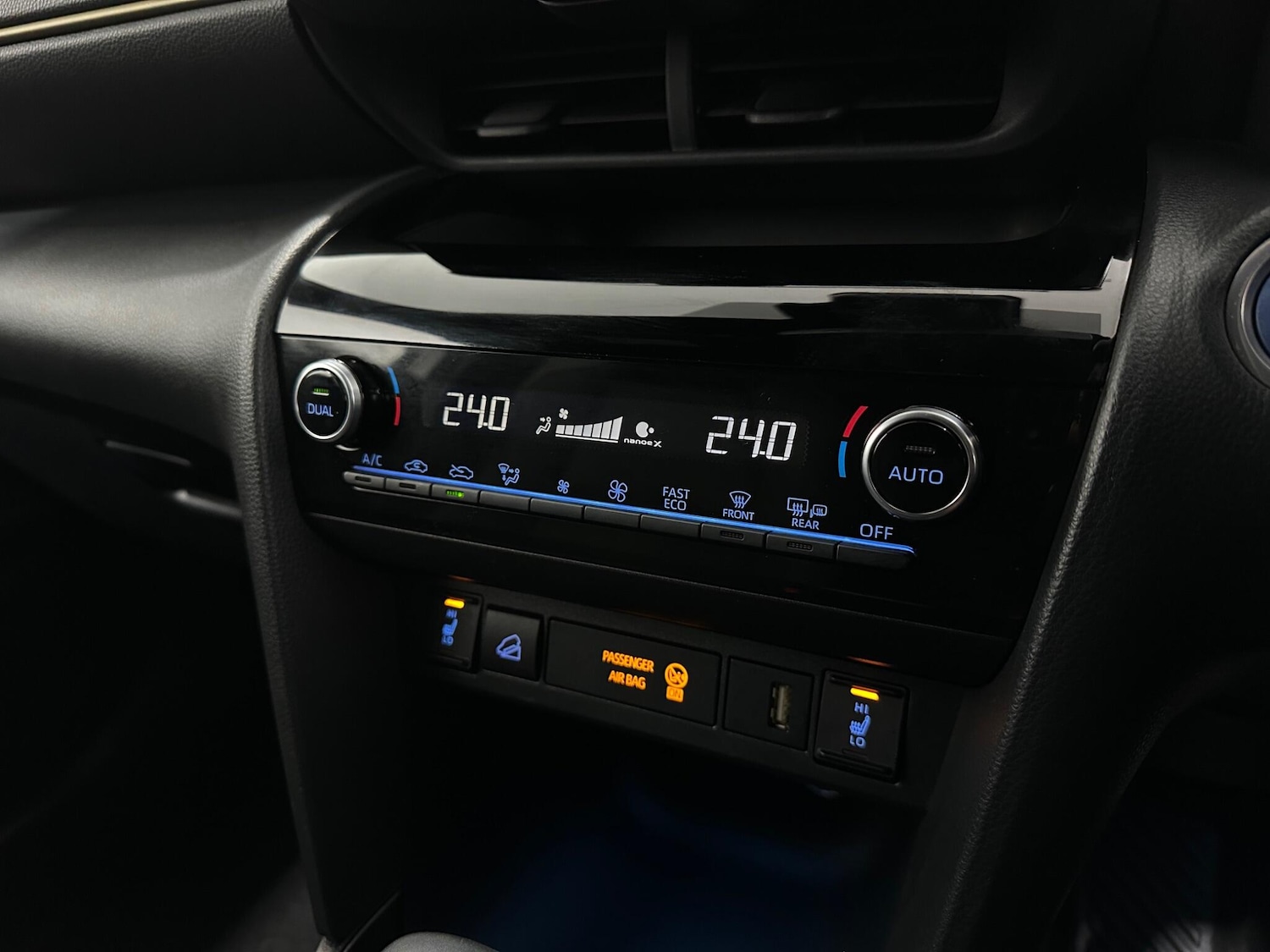 Used Toyota Yaris Cross 2022 for sale - 76878945: Photo 20