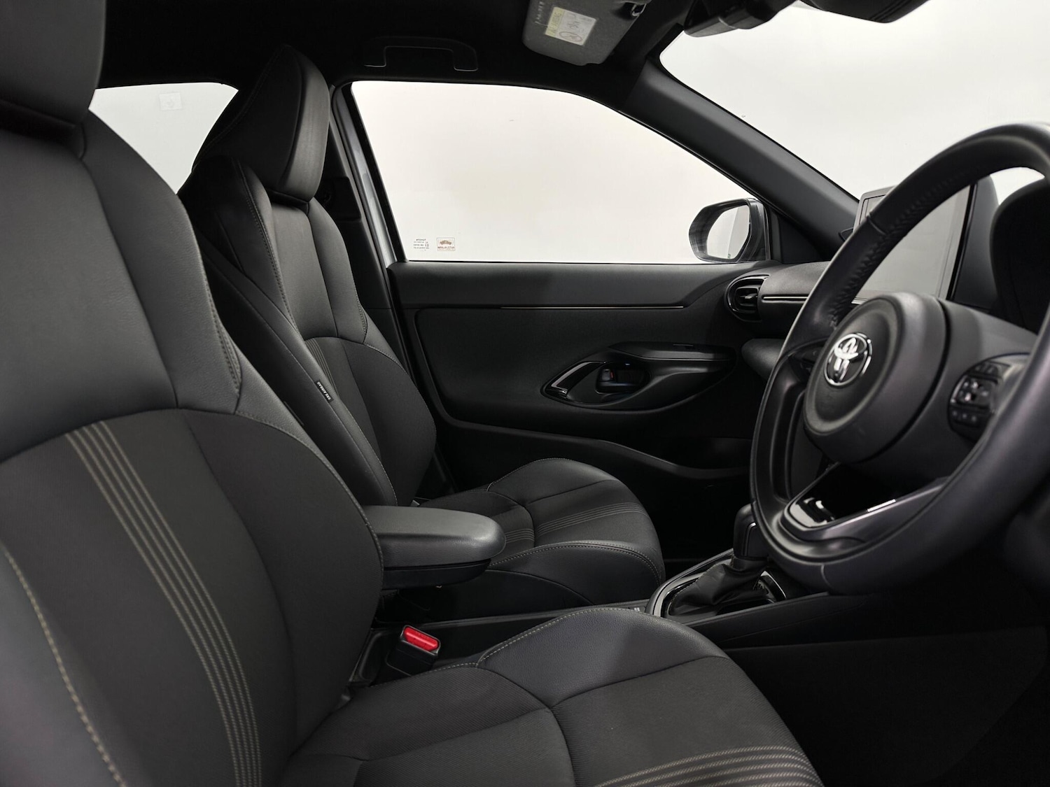 Used Toyota Yaris Cross 2022 for sale - 76878945: Photo 28