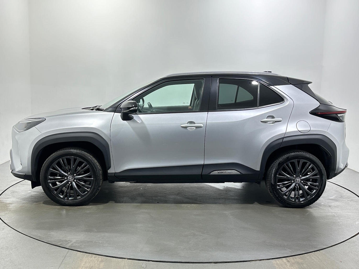 Used Toyota Yaris Cross 2022 for sale - 76878945: Photo 5