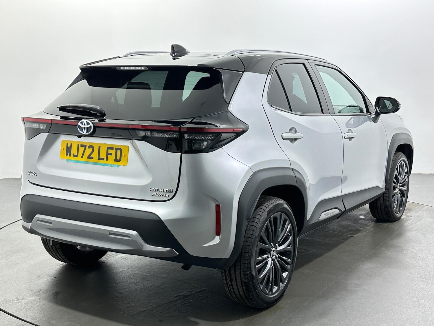 Used Toyota Yaris Cross 2022 for sale - 76878945: Photo 8