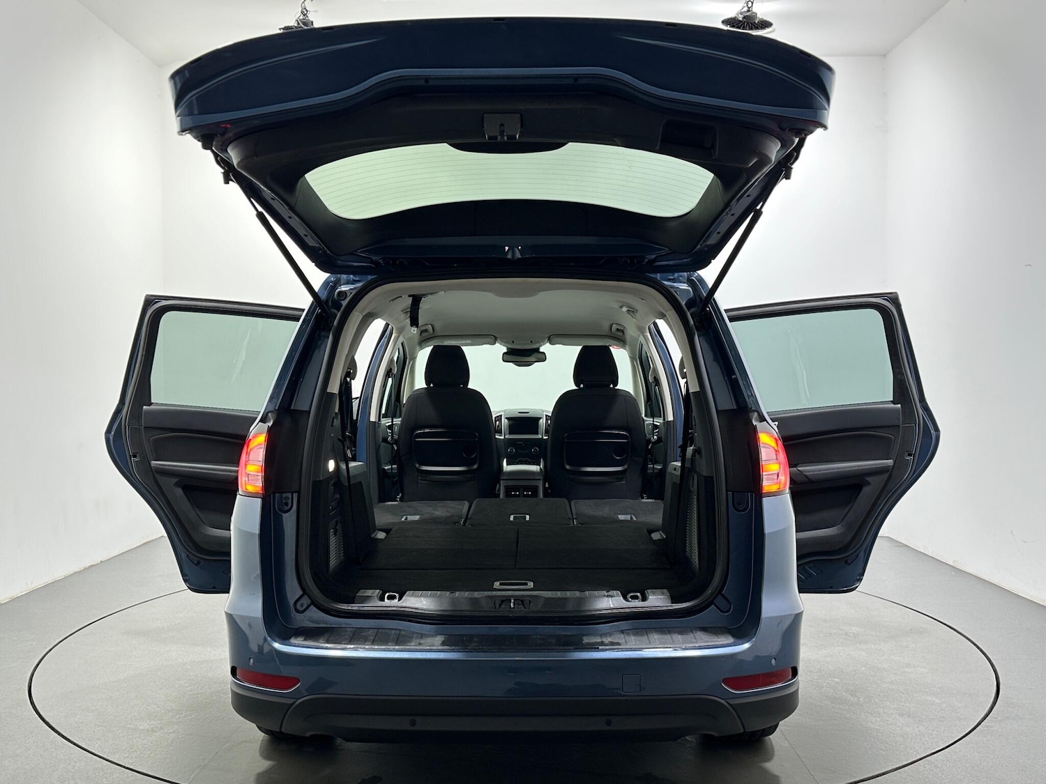 Used Ford Galaxy 2022 for sale - 77559245: Photo 47