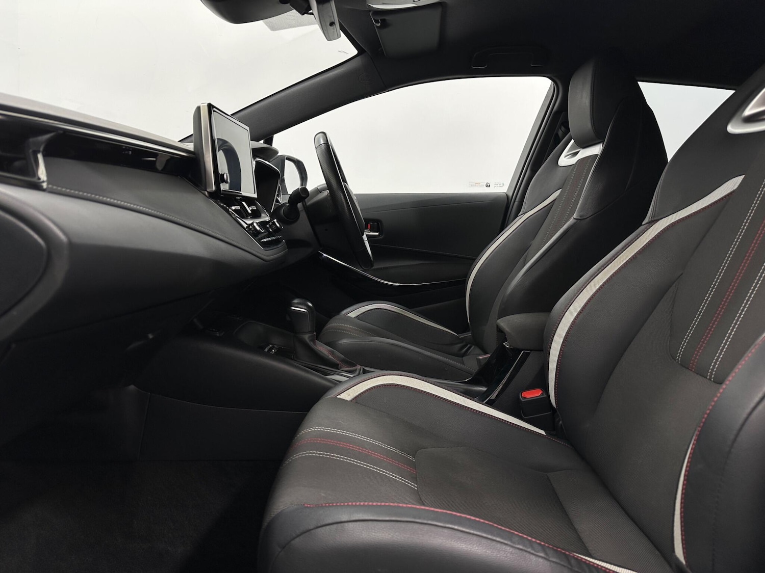 Used Toyota Corolla 2022 for sale - 76878899: Photo 32