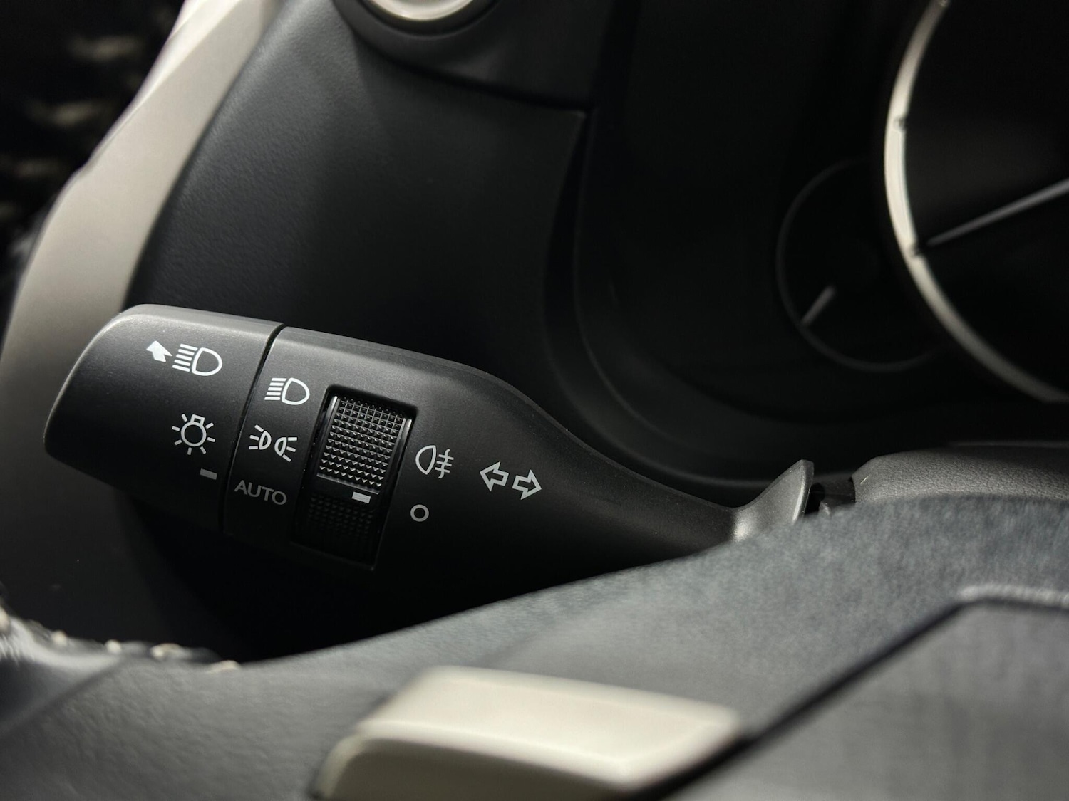 Used Lexus NX 2017 for sale - 77898181: Photo 13