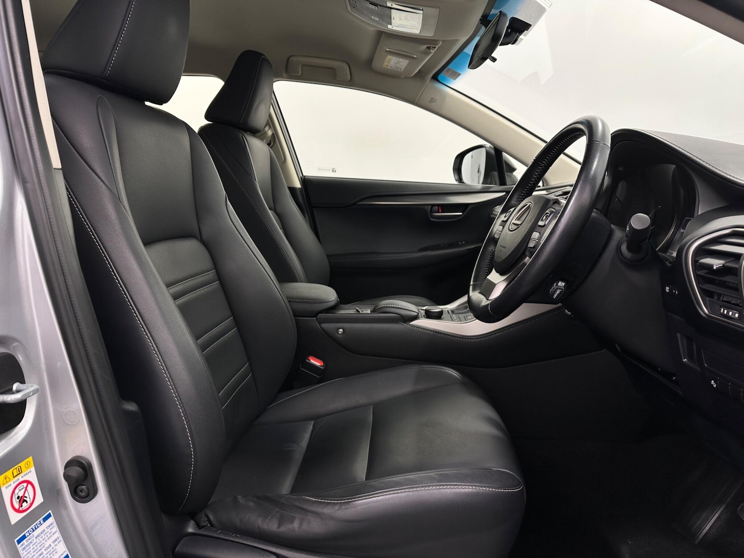 Used Lexus NX 2017 for sale - 77898181: Photo 31