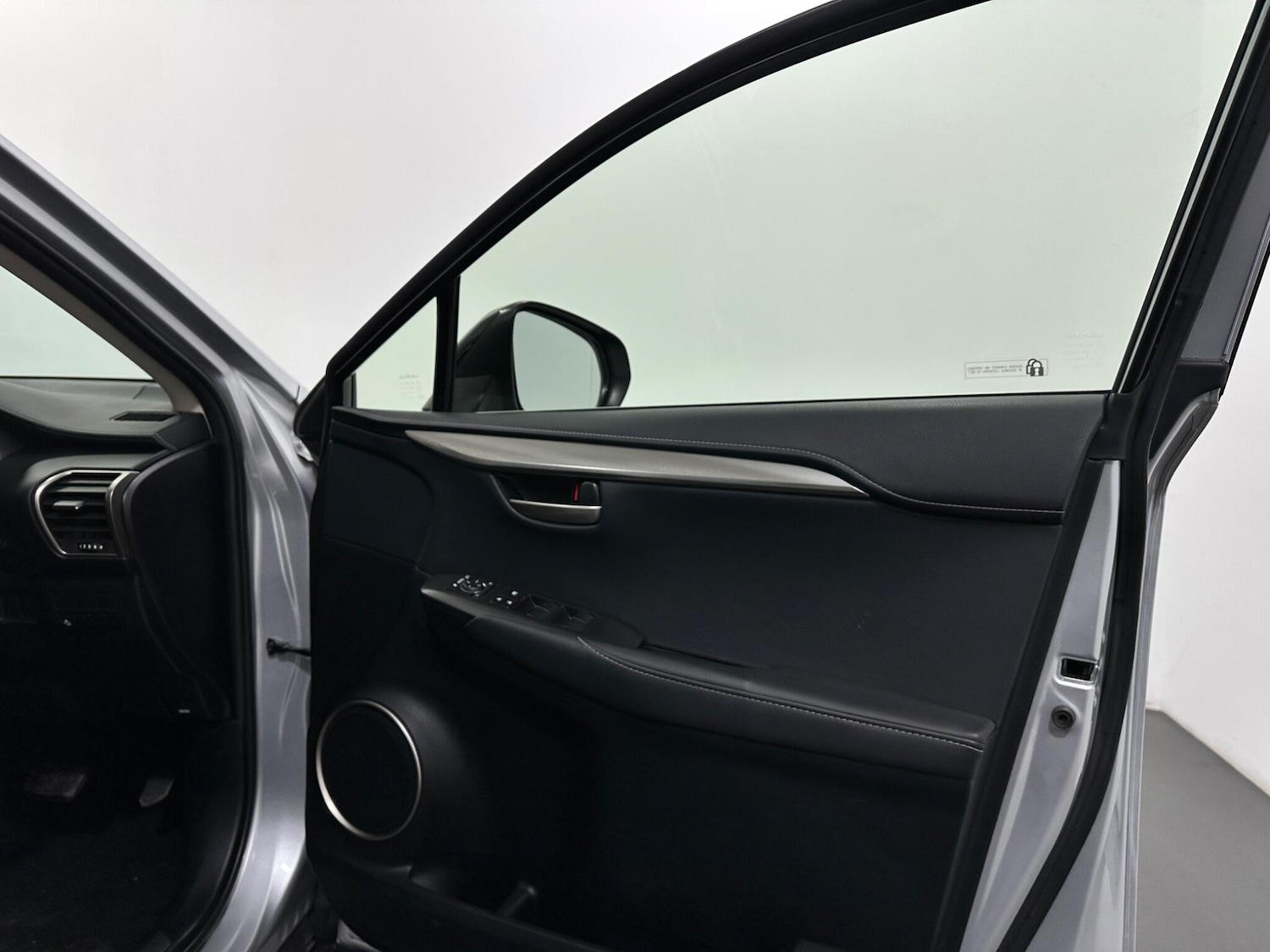 Used Lexus NX 2017 for sale - 77898181: Photo 34