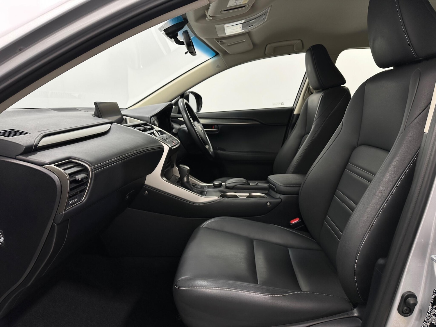 Used Lexus NX 2017 for sale - 77898181: Photo 35