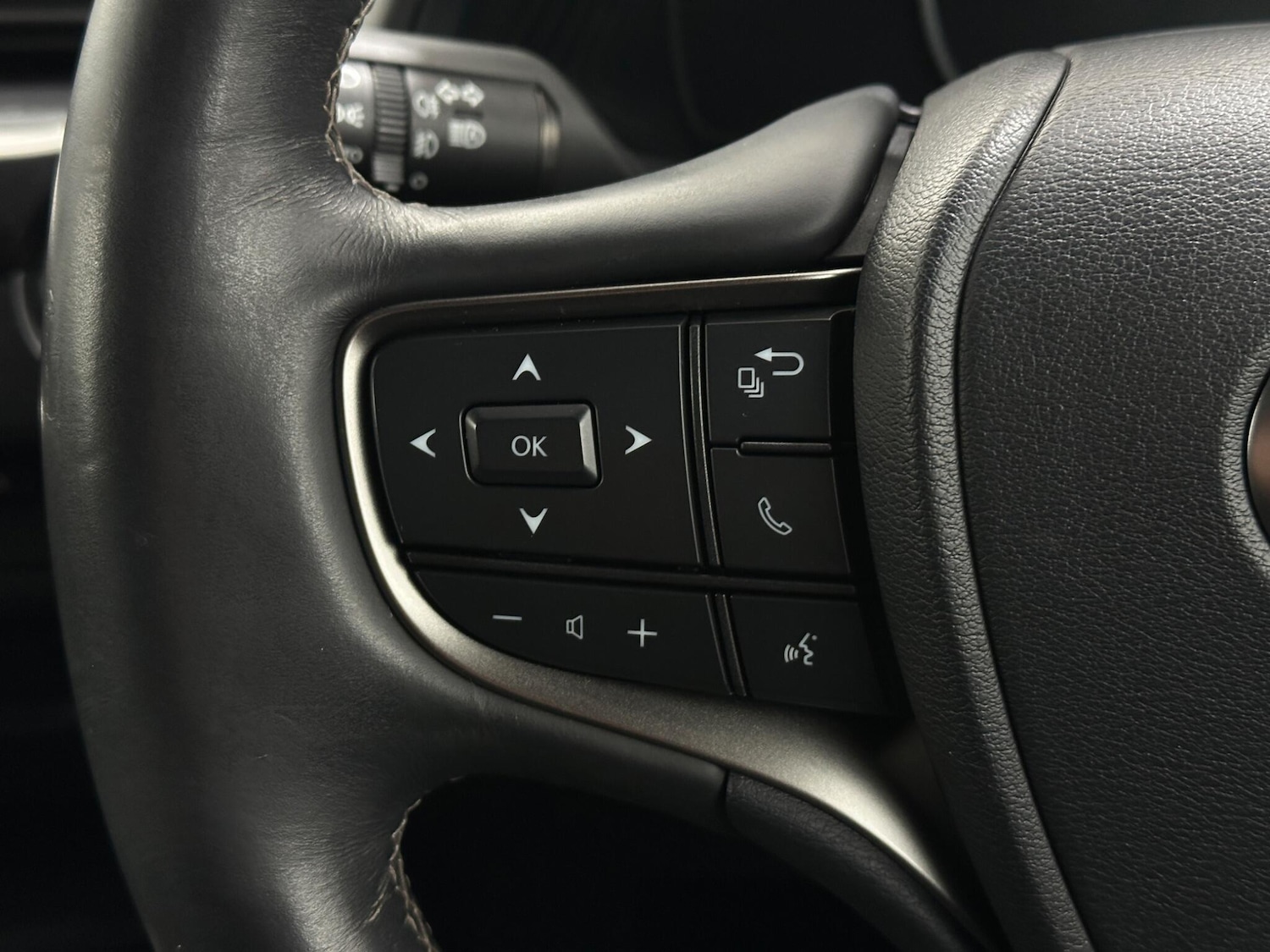 Used Lexus UX 2021 for sale - 77330472: Photo 15