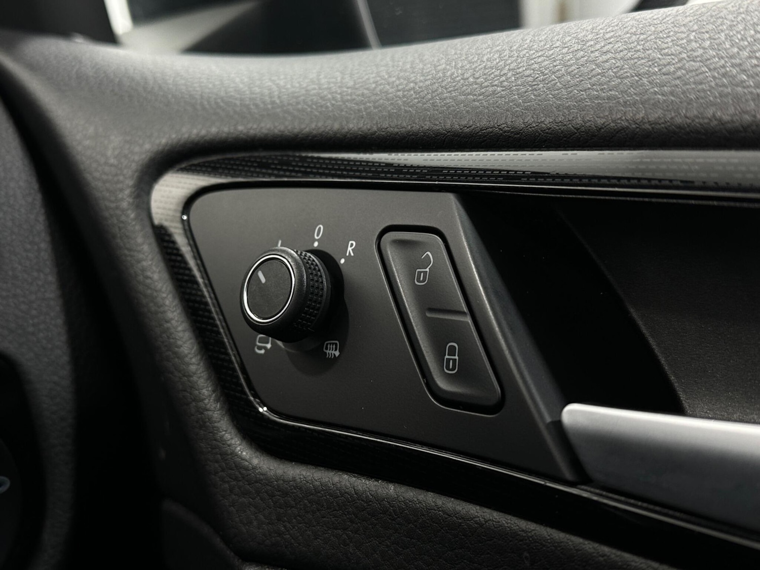 Used Volkswagen Golf for sale - 77242640: Photo 19