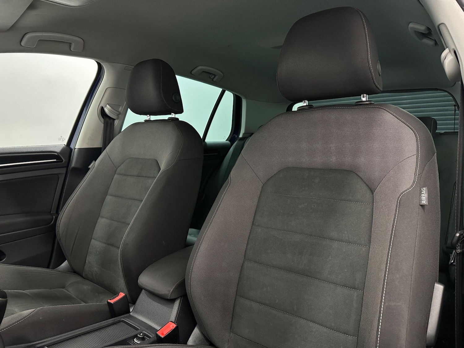 Used Volkswagen Golf for sale - 77242640: Photo 35