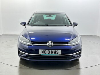 Used Volkswagen Golf 2019 for sale - 77242640: Photo