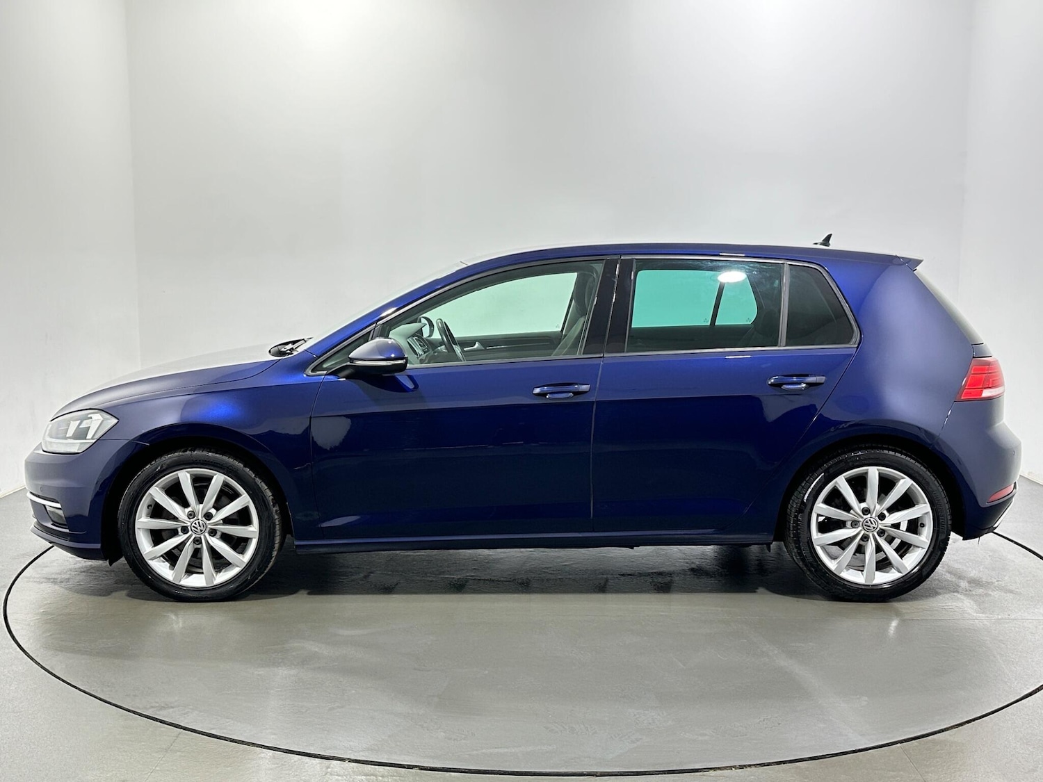 Used Volkswagen Golf for sale - 77242640: Photo 5