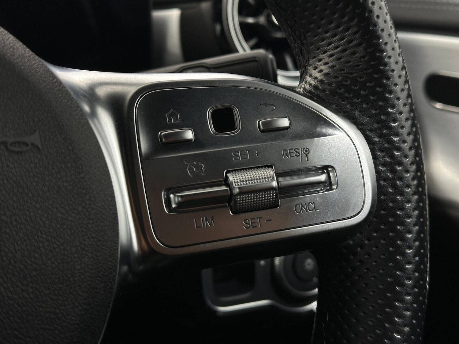 Used Mercedes-Benz CLA 2021 for sale - 77565087: Photo 15