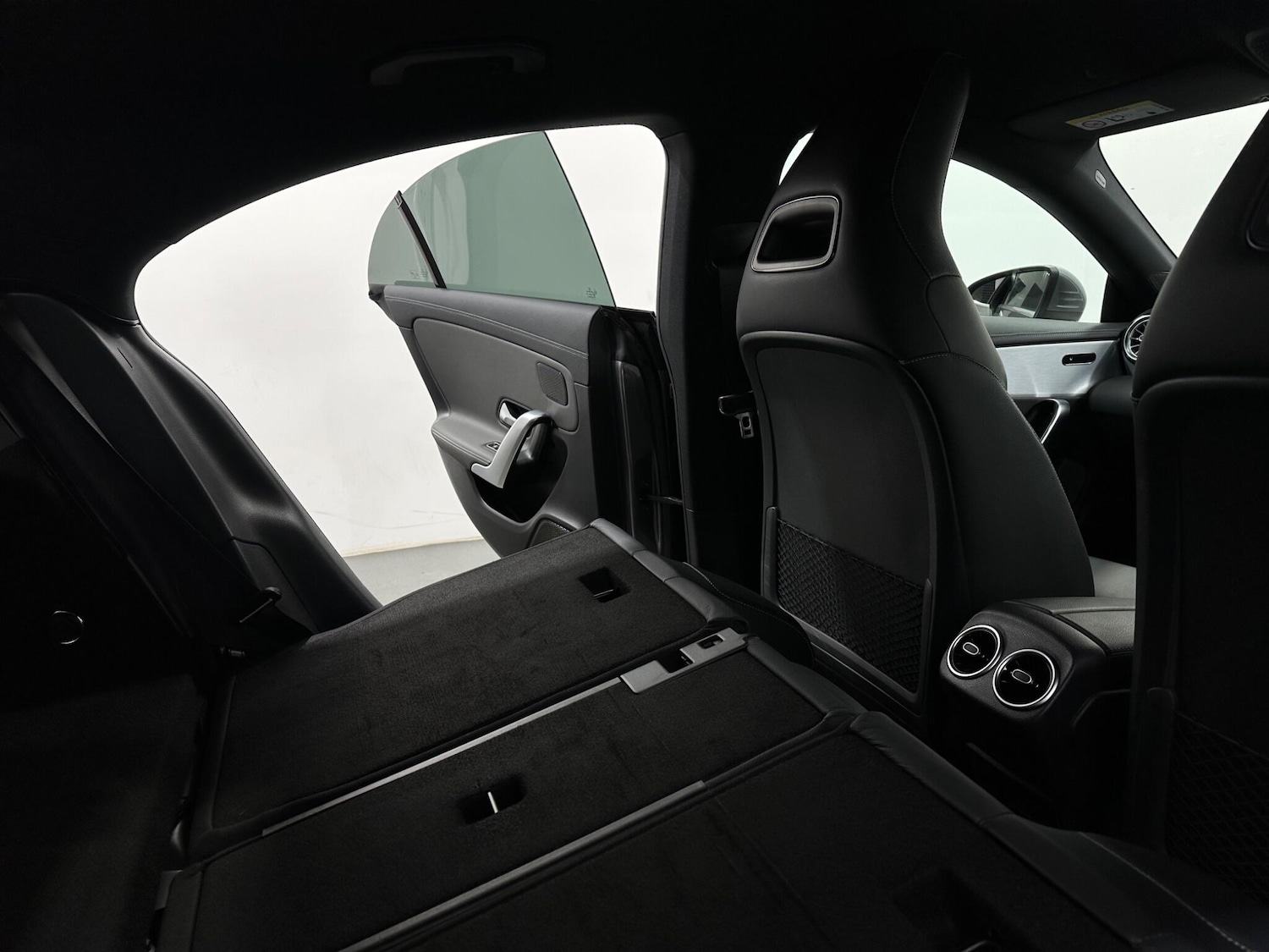 Used Mercedes-Benz CLA 2021 for sale - 77565087: Photo 48