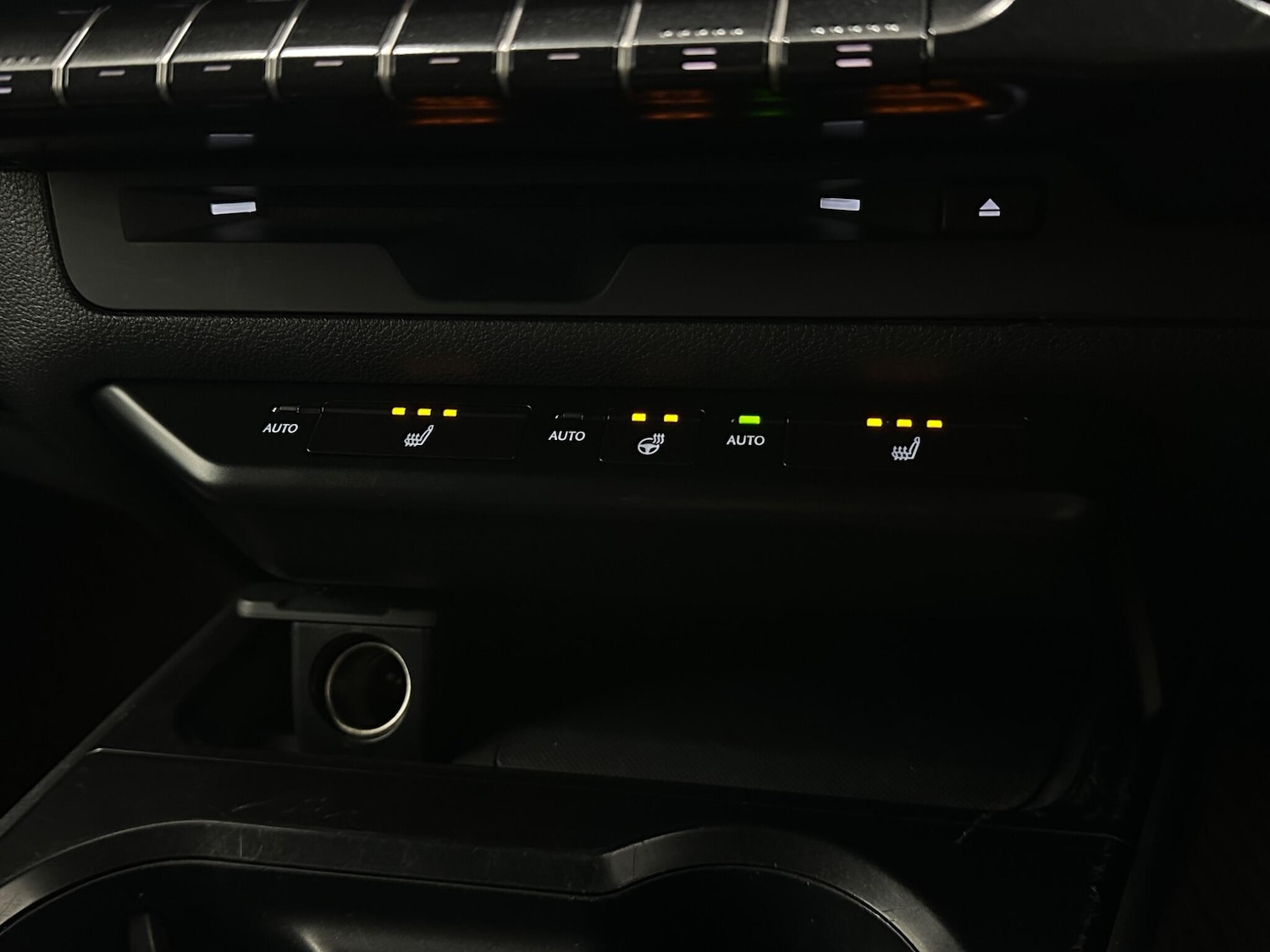 Used Lexus UX 2020 for sale - 77202757: Photo 20