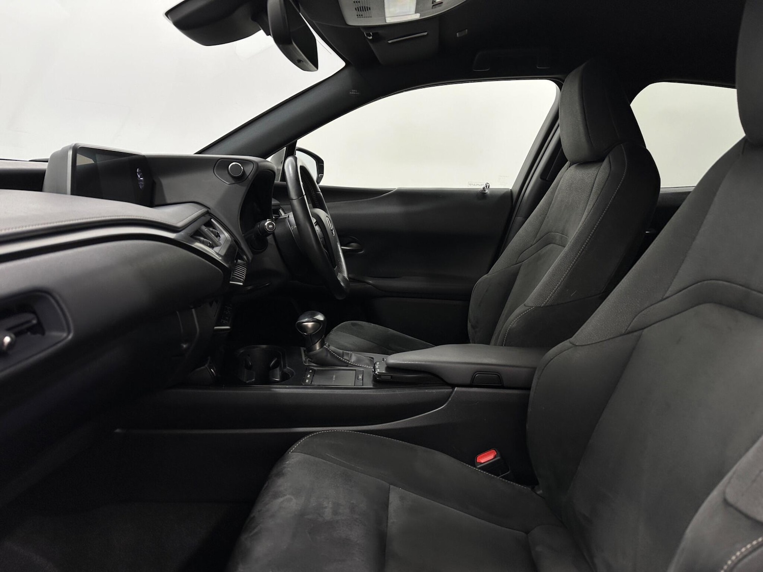 Used Lexus UX 2020 for sale - 77202757: Photo 33