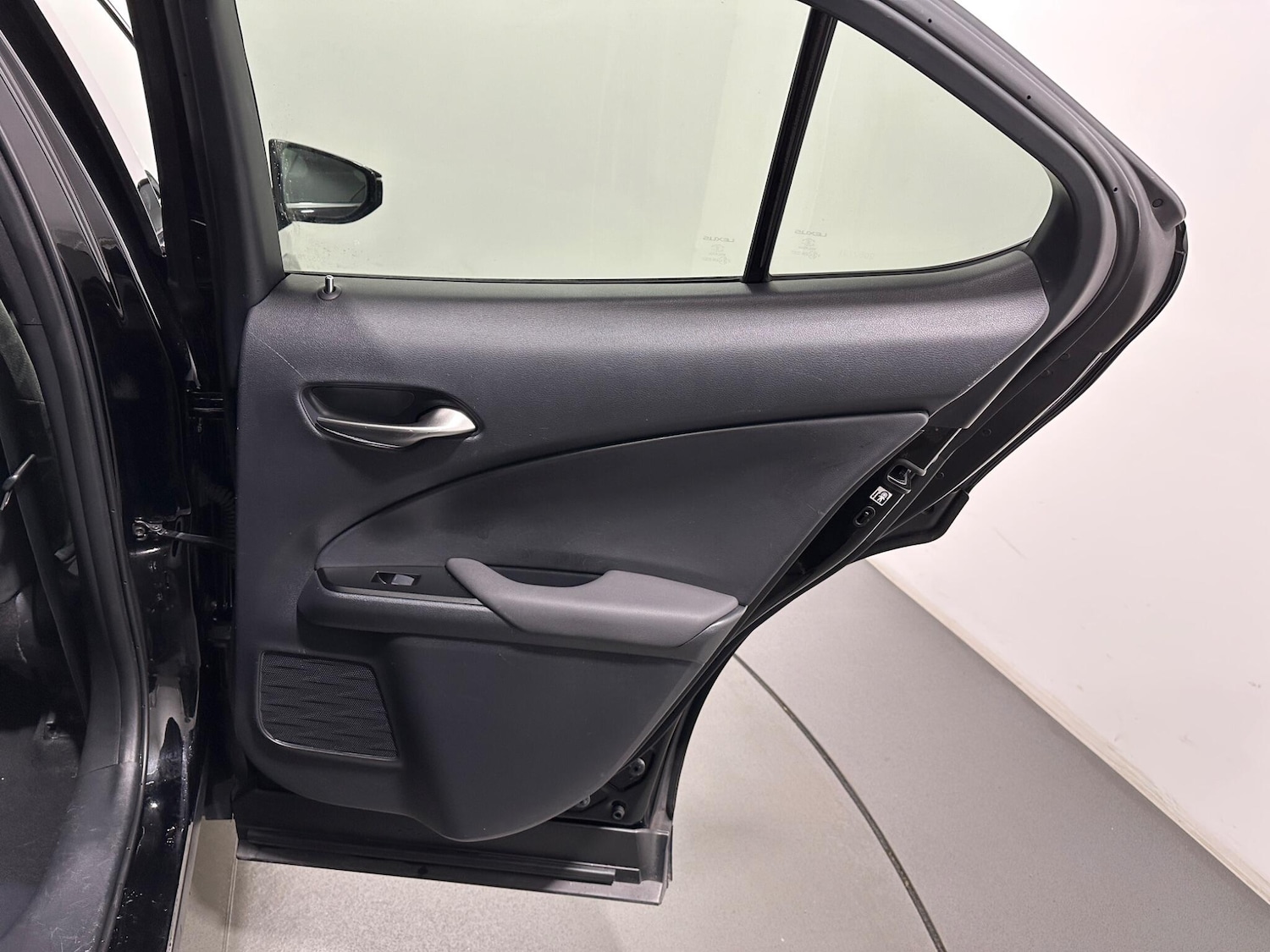 Used Lexus UX 2020 for sale - 77202757: Photo 41