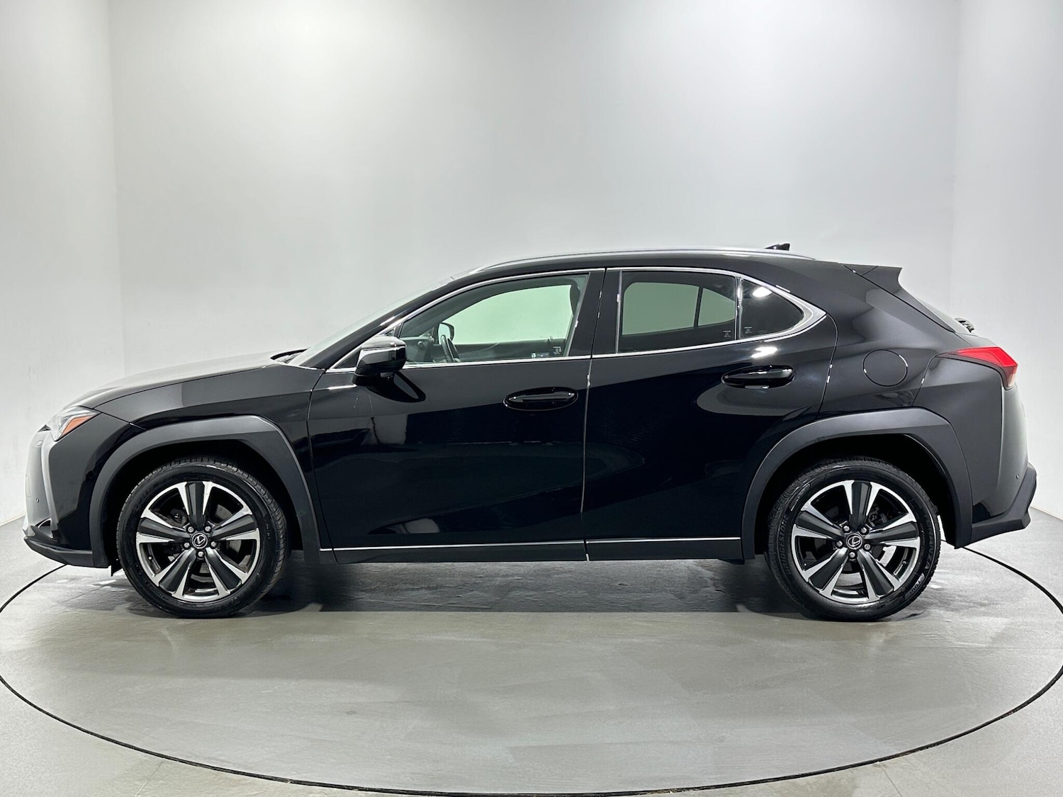 Used Lexus UX 2020 for sale - 77202757: Photo 5