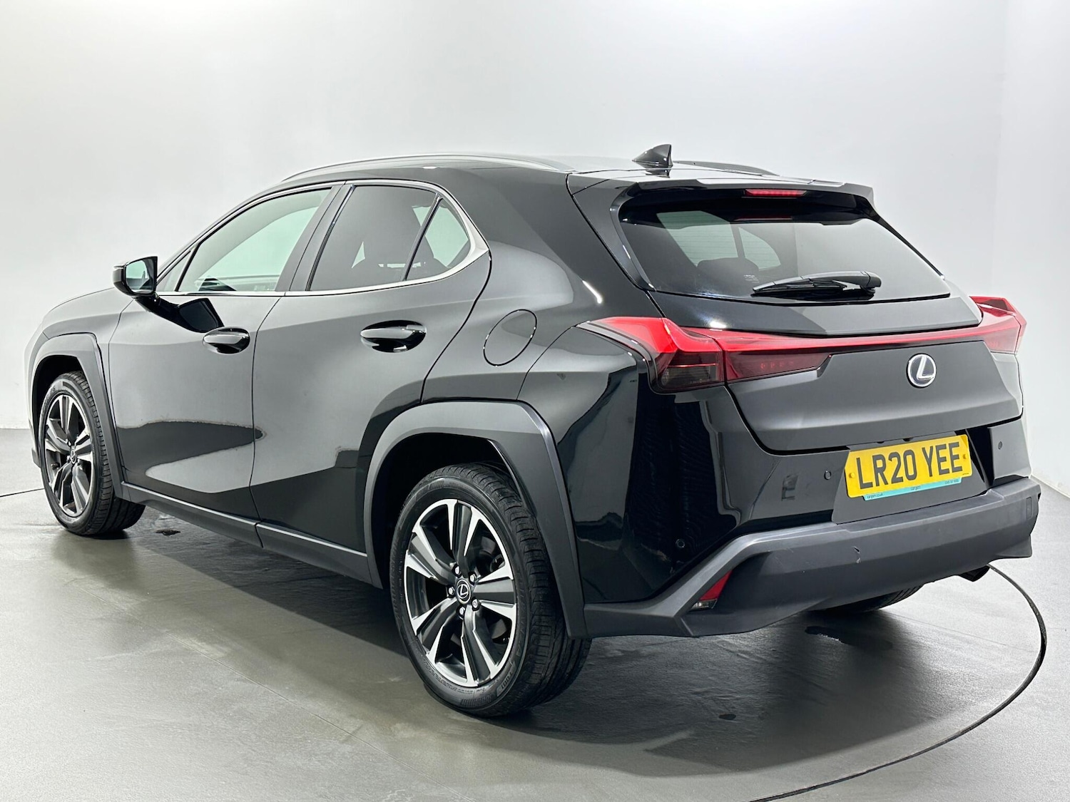 Used Lexus UX 2020 for sale - 77202757: Photo 6