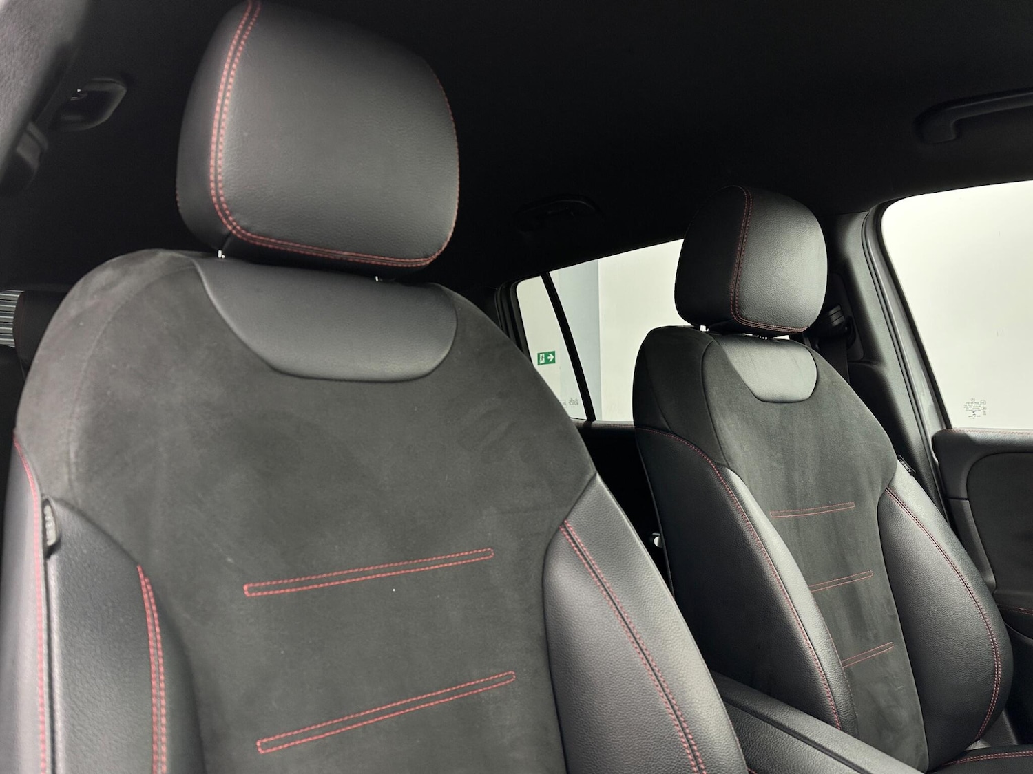 Used Mercedes-Benz GLB 2020 for sale - 77633256: Photo 34